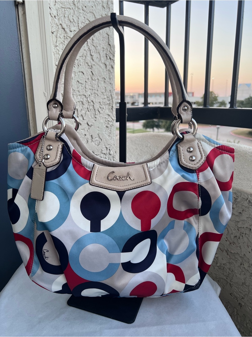 Coach Ashley Multicolor Signature Circle-Print Tote Bag - Beige Trim